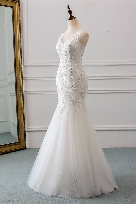 Elegant Long Mermaid V-neck Wedding Gown in Tulle with Beadings