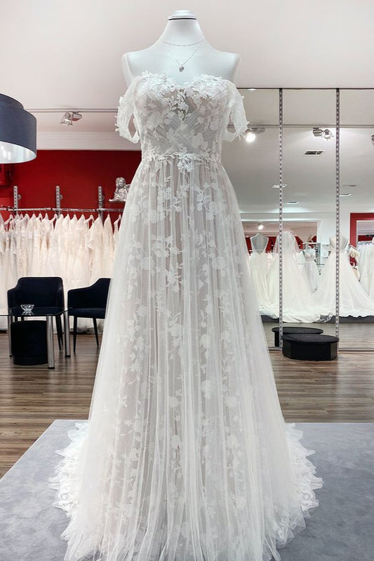 Stunning Off-the-shoulder A-line Wedding Dress with Long Tulle Ruffles and Appliques Lace