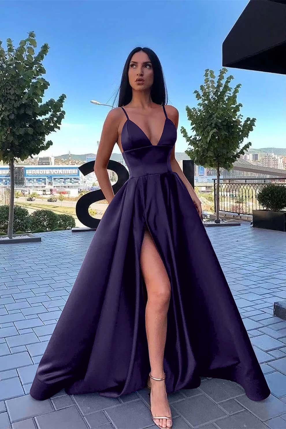  Elegant Burgundy Evening Dress Spaghetti-Straps A Line Split with Pockets