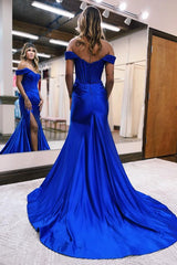 Elegant Off-the-Shoulder Mermaid Prom Dress Appliques With Slit