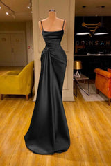  Cabernet Spaghetti-Strap Mermaid Prom Dress with Ruffles