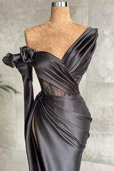 Stunning Black Long Sleeves Mermaid Prom Dress Pleated With Split