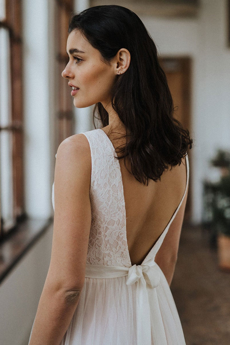 Open Back Beach Wedding Dress with Lace PD0362