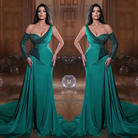 Gorgeous Emerald Green Mermaid Prom Dress One Shoulder Sequins Long Sleeves