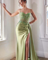 Beautiful Spaghetti-Straps Sleeveless Prom Dresses Mermaid Slit With Beadings