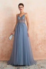 Gorgeous Spaghetti-Straps V-Neck Prom Dress Beadings SPlit Tulle Long Open Back