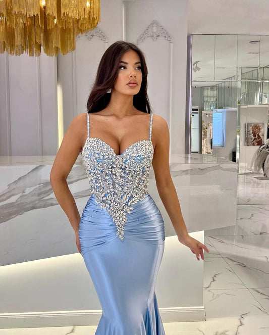 Beautiful Spaghetti-Straps Sleeveless Prom Dresses Mermaid Long With Crystals