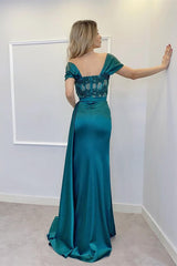 Elegant Off-the-Shoulder Mermaid Prom Dress Split With Beads