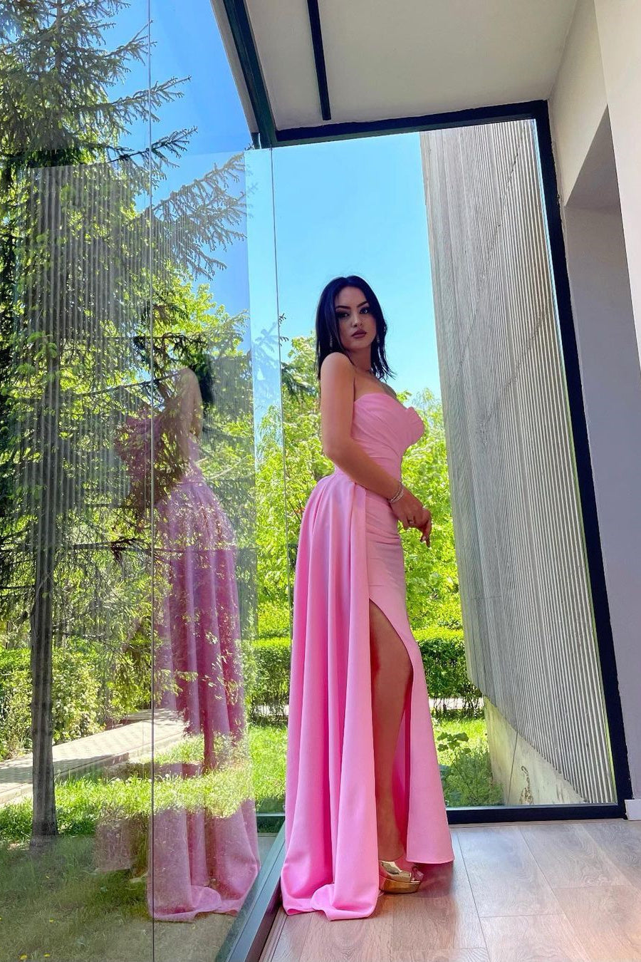 Charming Pink Sweetheart Mermaid Prom Dress Long With Slit Ruffle