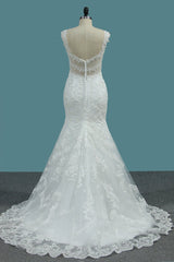 Elegant V-neck Mermaid Wedding Gown with Floor-length Lace Appliques and Wide Straps