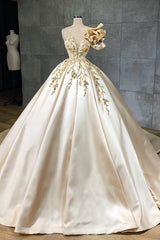 Elegant Sweetheart A-Line Floor-length Bridal Gown Featuring Satin Ruffles
