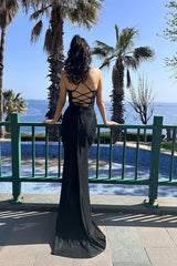 Black Sleevelesss Spaghetti Straps V-Neck Pleated Prom Dress