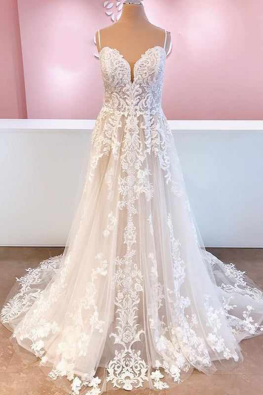 Backless A-Line Wedding Dress with Elegant Spaghetti Straps and Lace Appliques in Tulle