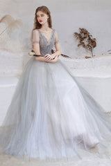 Gorgeous Light Grey Short Sleeve Prom Dress Tulle Long With Beads