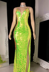 Glitter Green Prom Dress Sequins Sleevesless V Neck Slit