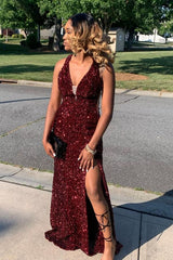 Modern Burgundy V-Neck Sleeveless Mermaid Prom Dress With Sequins Split