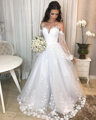 Elegant Off-the-shoulder Princess Wedding Gown with Long Tulle Skirt and Bubble Sleeves