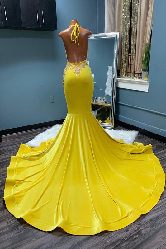 Modern Yellow Halter V-Neck Mermaid Prom Dress Backless With Appliques