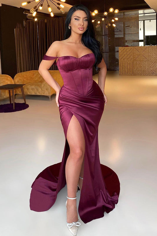 Modern Grape Off-the-Shoulder Prom Dresses Mermaid Split Long Sweetheart