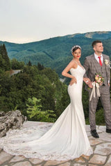 Elegant Mermaid Wedding Gown with Spaghetti Straps, V-neck, and Lace Details