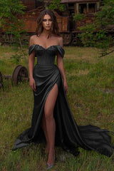  Off-the-Shoulder Beaded Prom Dress Sweetheart Mermaid Split Dress