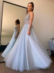 Modern V-Neck Sleeveless Prom Dress With Crystals