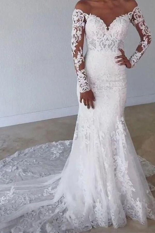 Elegant Sweetheart Neckline Long Mermaid Bridal Gown Featuring Lace
