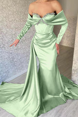 Elegant Sweetheart Portrait Long Sleeves Mermaid Prom Dress with Rhinstone Ruffles