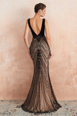 New Arrival V-Neck Sleeveless Mermaid Prom Dress Black Long Party Gowns