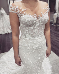 Floor-length Mermaid Wedding Dress with Elegant Off-the-Shoulder Backless Design and Appliques Lace