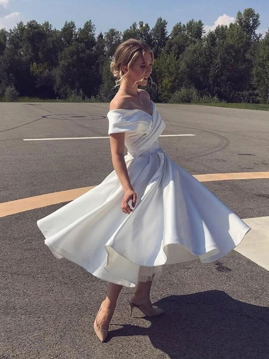 Elegant Strapless Satin A-line Wedding Dress with Off-The-Shoulder Short Sleeves