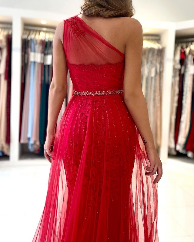 Stunning One Shoulder Red Tulle Prom Dress Lace With Slit