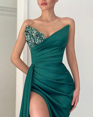Emerald Green Mermaid V-Neck Long Prom Dress with Slit