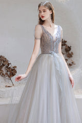 Gorgeous Light Grey Short Sleeve Prom Dress Tulle Long With Beads