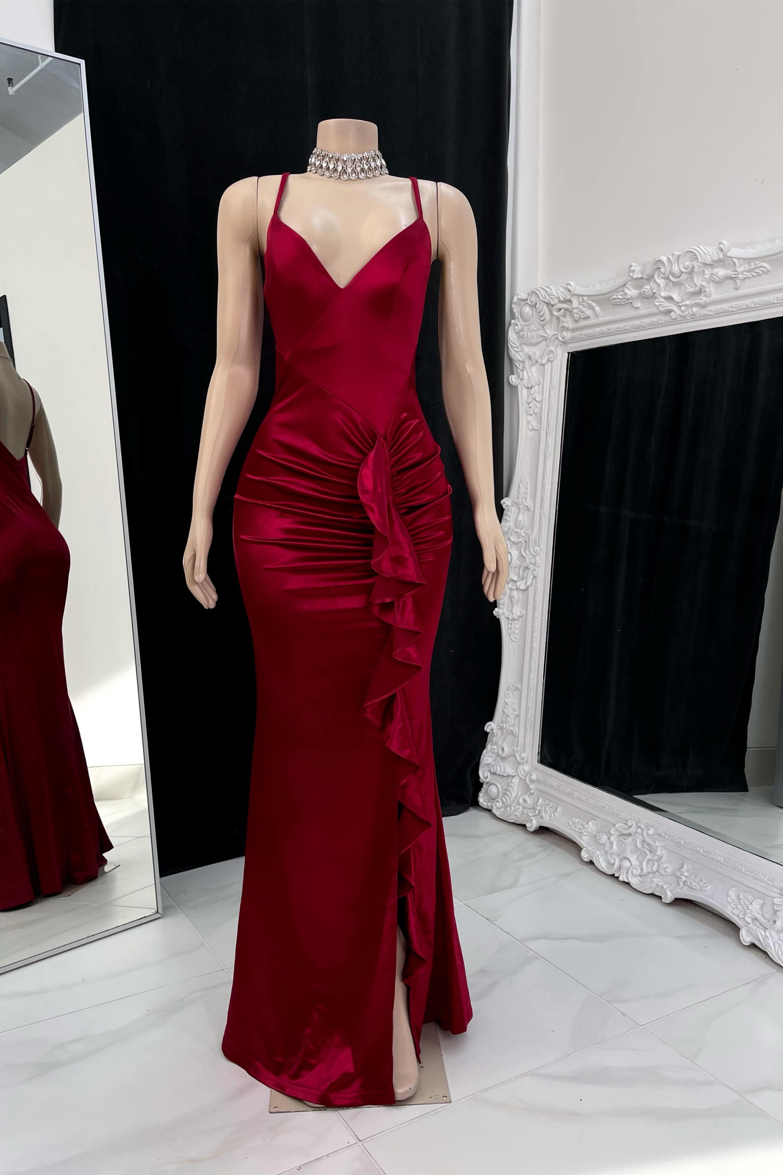 Burgundy Prom Dress Spaghetti Strap Sleeveless Backless Pleated Side Slit