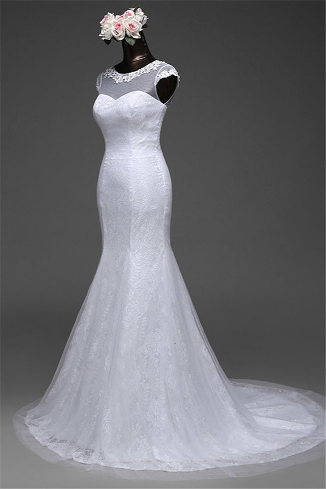 Elegant Mermaid Wedding Gown with Long Lace and Tulle Overskirt