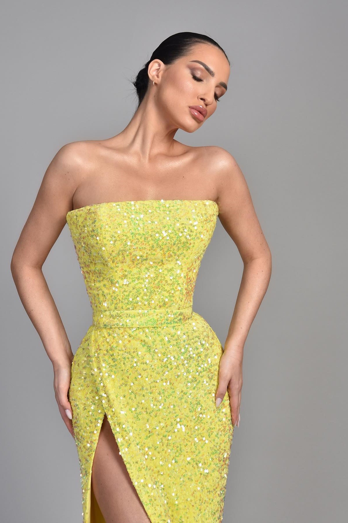 Modern Yellow Strapless Sleeveless Mermaid Prom Dress Sequins With Split