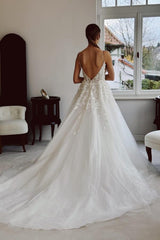 RjerStore A Line Spaghetti Straps V-Neck Backless Tulle Applique Prom Dresses