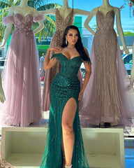 Beautiful Dark Green Off-the-Shoulder Prom Dresses Mermaid Slit Long With Beadings