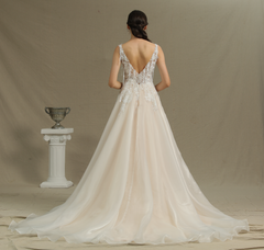 Elegant V-neck Backless Straps A-line Bridal Gown Featuring Appliques