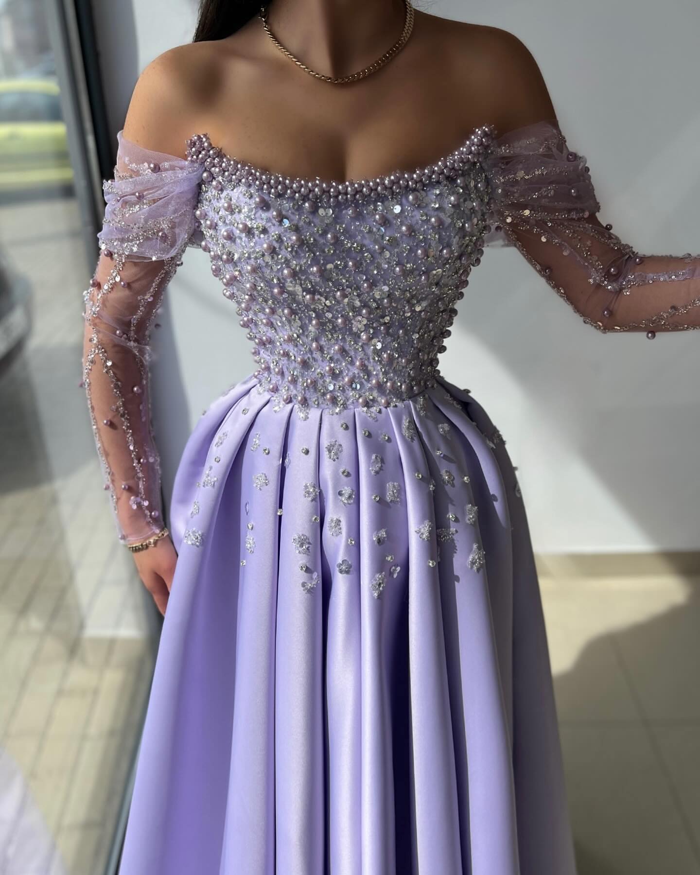Beautiful Lilac Off-the-Shoulder Long Sleeves Prom Dresses Long With Beads Pearls