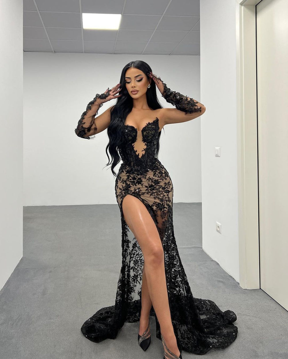 Lace Black Long Prom Dress With High Slit Gown Gloves Printing