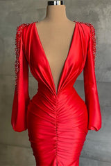 Classic Deep V-Neck Red Mermaid Prom Dress Long Sleeves With Beadings