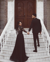 Elegant Black A-line Wedding Gown with Long Tulle Lace Sleeves