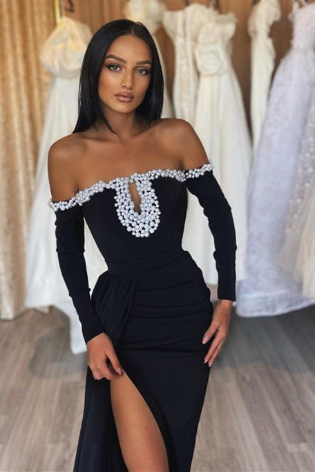Charming Black Off-the-Shoulder Prom Dress Mermaid Long Sleeves Split With Pearls
