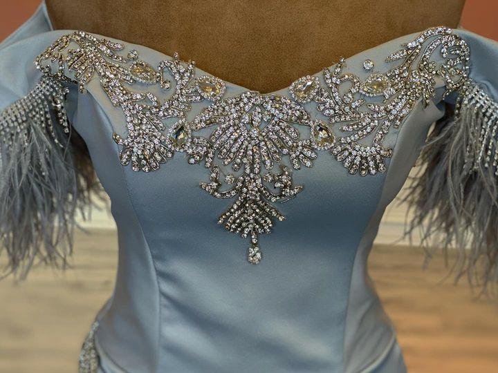 Modern Off-the-Shoulder Sweetheart Mermaid Prom Dress Beadings With Split Feathers