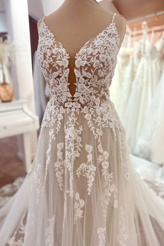 Backless A-Line Wedding Dress with Spaghetti Straps and Lace Appliques in Tulle