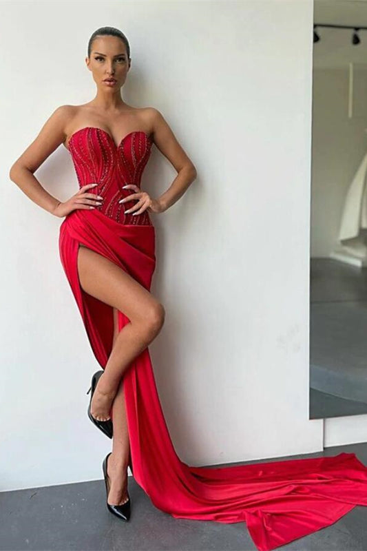 Red Sweetheart Sleeveless Mermaid Beadings Prom Dress with Split