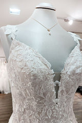 Elegant V-Neck A-Line Wedding Gown with Long Ruffles and Open Back in Tulle Lace