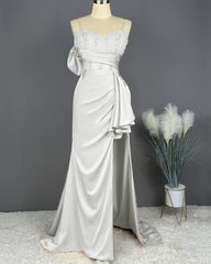 Elegant Spaghetti Straps Split Mermaid Prom Dress Long Pleated Sleeveless Evening Gown with Beading Sequins
